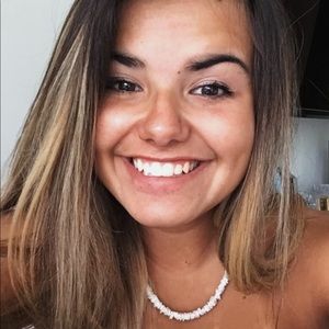 Meet your Posher, Natalie